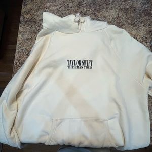 TAYLOR SWIFT ERAS TOUR SWEATSHIRT
